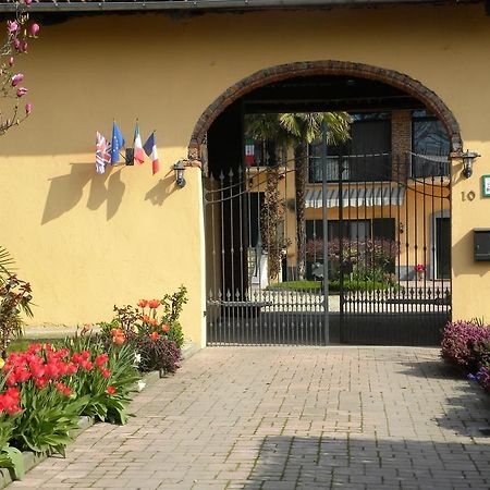 Bed&Breakfast La Siepe Pinerolo Eksteriør billede